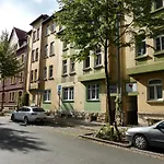 Goethe: Zentrale 2-zimmer-oase Mit Wlan & Parkplatz Apartment *