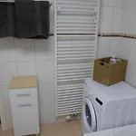 Apartment Goethe: Zentrale 2-zimmer-oase Mit Wlan & Parkplatz *