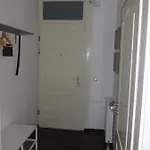 Apartment Goethe: Zentrale 2-zimmer-oase Mit Wlan & Parkplatz *