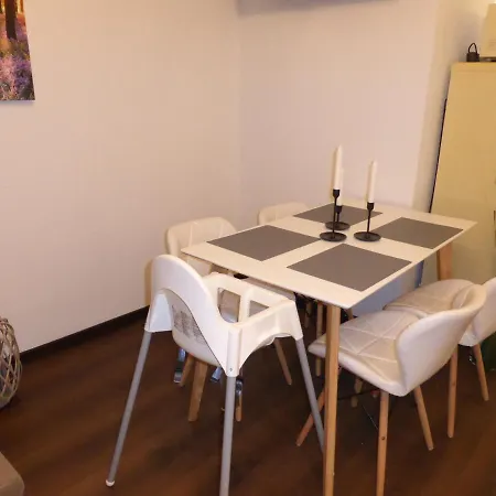 Apartment Goethe: Zentrale 2-zimmer-oase Mit Wlan & Parkplatz *