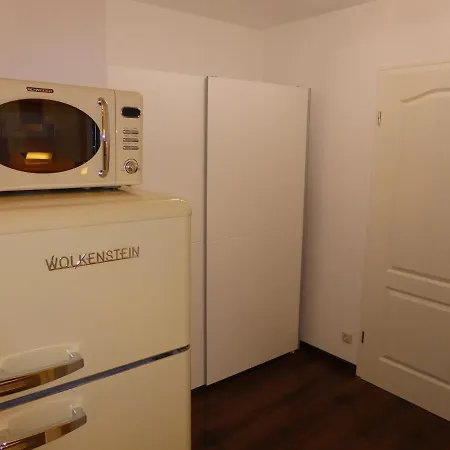 Goethe: Zentrale 2-zimmer-oase Mit Wlan & Parkplatz Apartment Jena