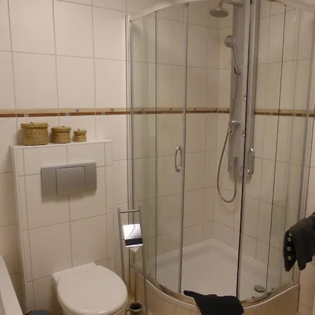 Appartamento Goethe, 2 Schlafzimmer, Naehe Zentrum & Uni, Ruhig, Free Wifi, Kostenloses Parken, Erdgeschoss