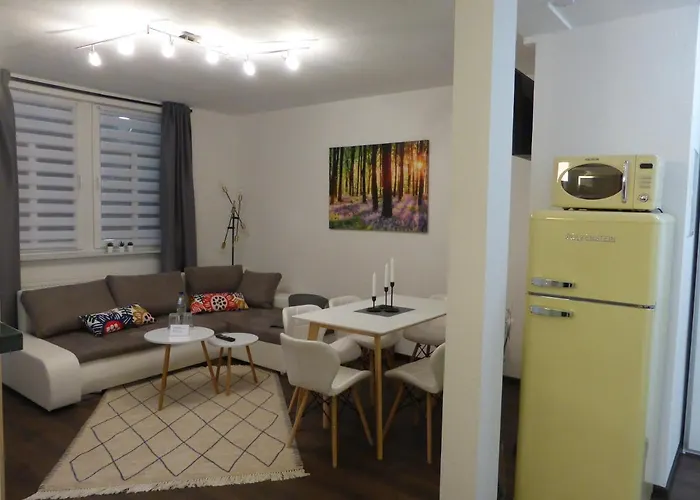 Goethe: Zentrale 2-zimmer-oase Mit Wlan & Parkplatz Jena