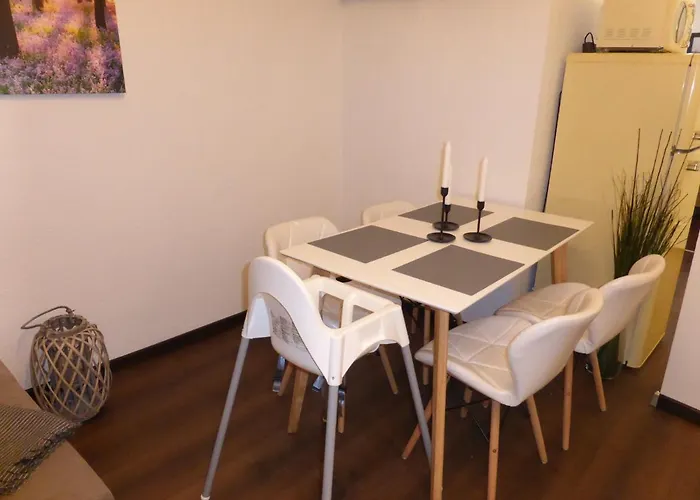 Apartment Goethe: Zentrale 2-zimmer-oase Mit Wlan & Parkplatz *