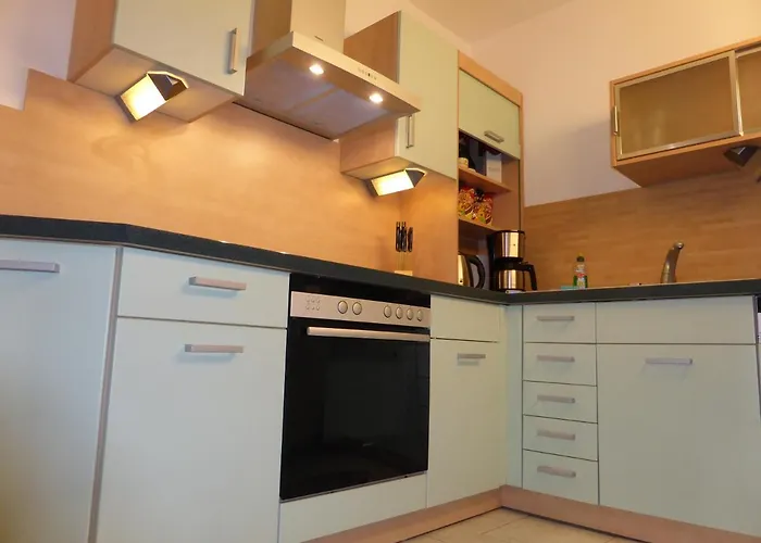 Goethe: Zentrale 2-zimmer-oase Mit Wlan & Parkplatz Apartment Jena