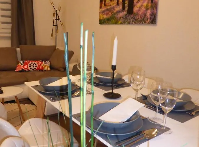 Apartment Goethe: Zentrale 2-zimmer-oase Mit Wlan & Parkplatz