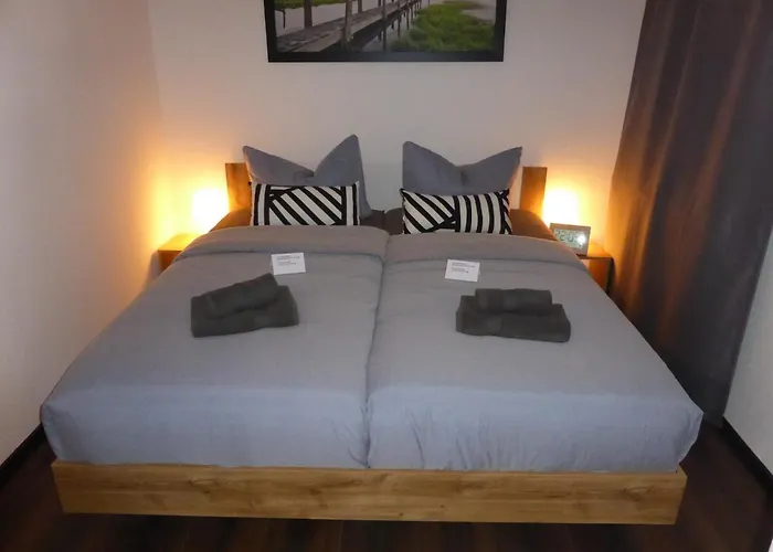 Goethe: Zentrale 2-zimmer-oase Mit Wlan & Parkplatz Jena