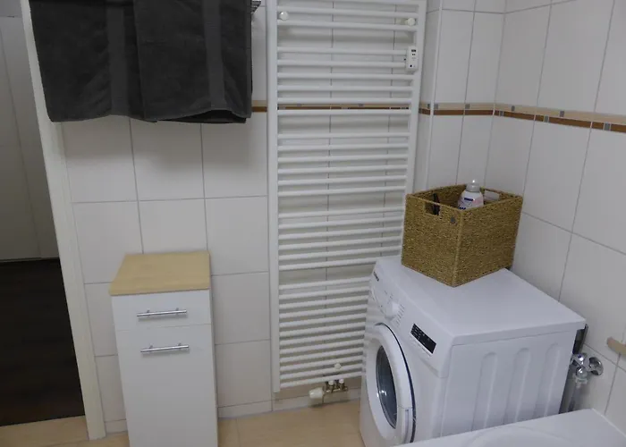 Apartment Goethe: Zentrale 2-zimmer-oase Mit Wlan & Parkplatz *