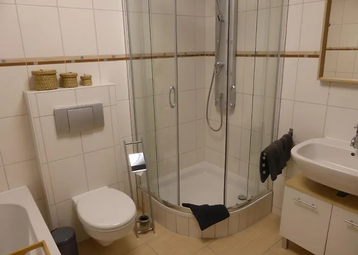 Goethe: Zentrale 2-zimmer-oase Mit Wlan & Parkplatz * Jena